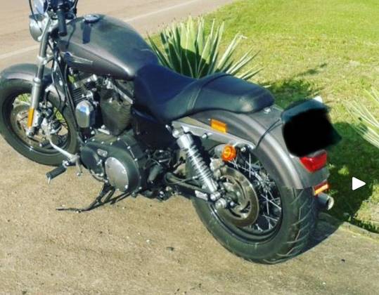 HARLEY-DAVIDSON SPORTSTER 1200 CUSTOM CB LIMITED 